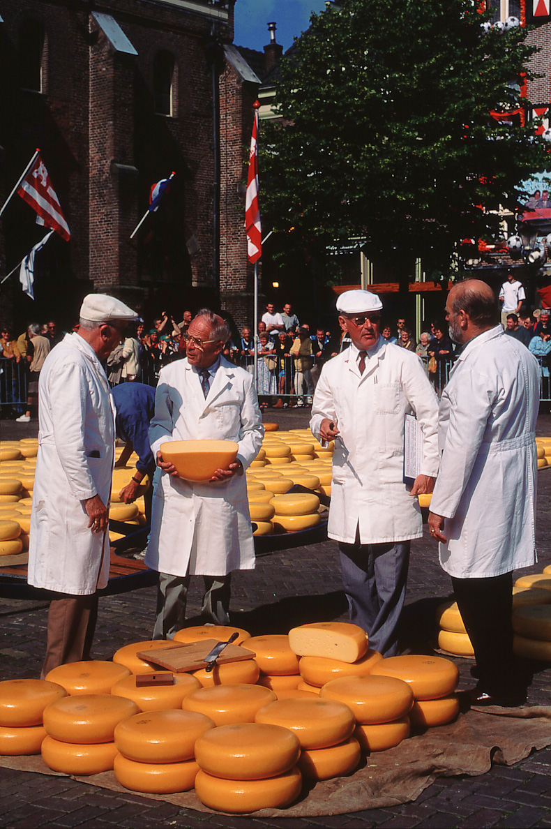 Cheese Market, Alkmaar, Netherlands
 (cod:Netherlands 24)